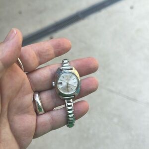 Seiko 2205-0190 Womens Watch